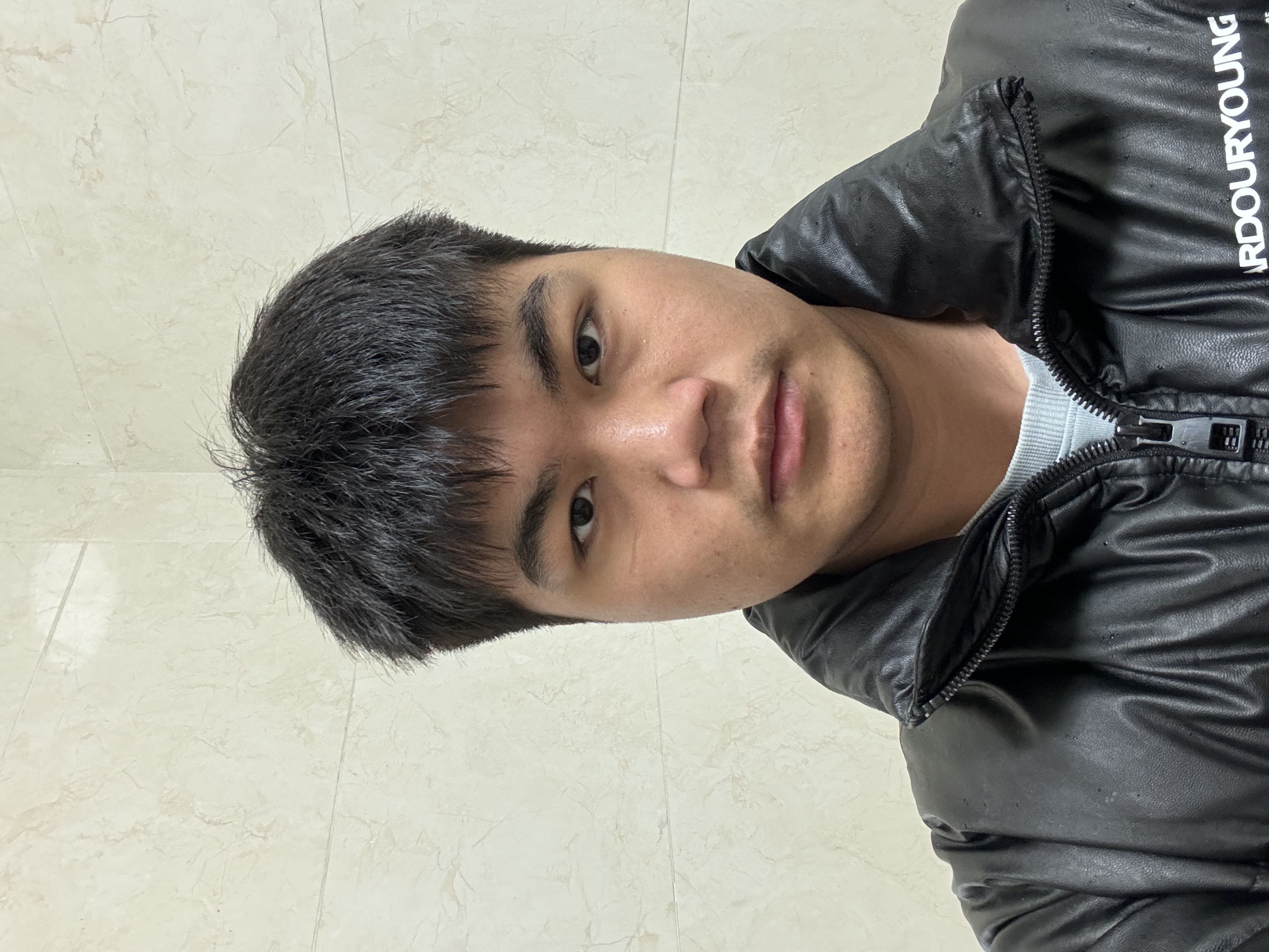 汤教员 照片