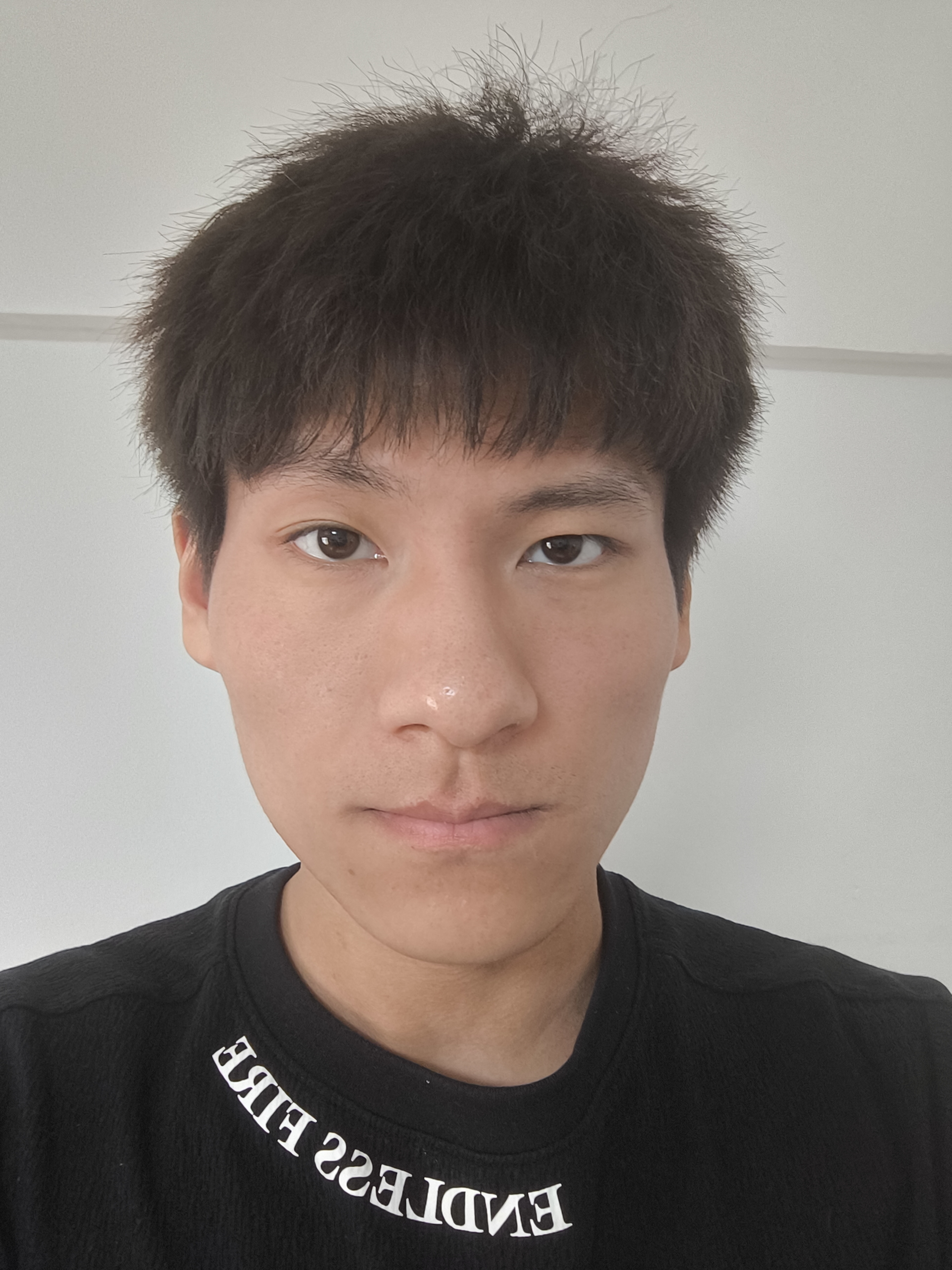 王教员 照片