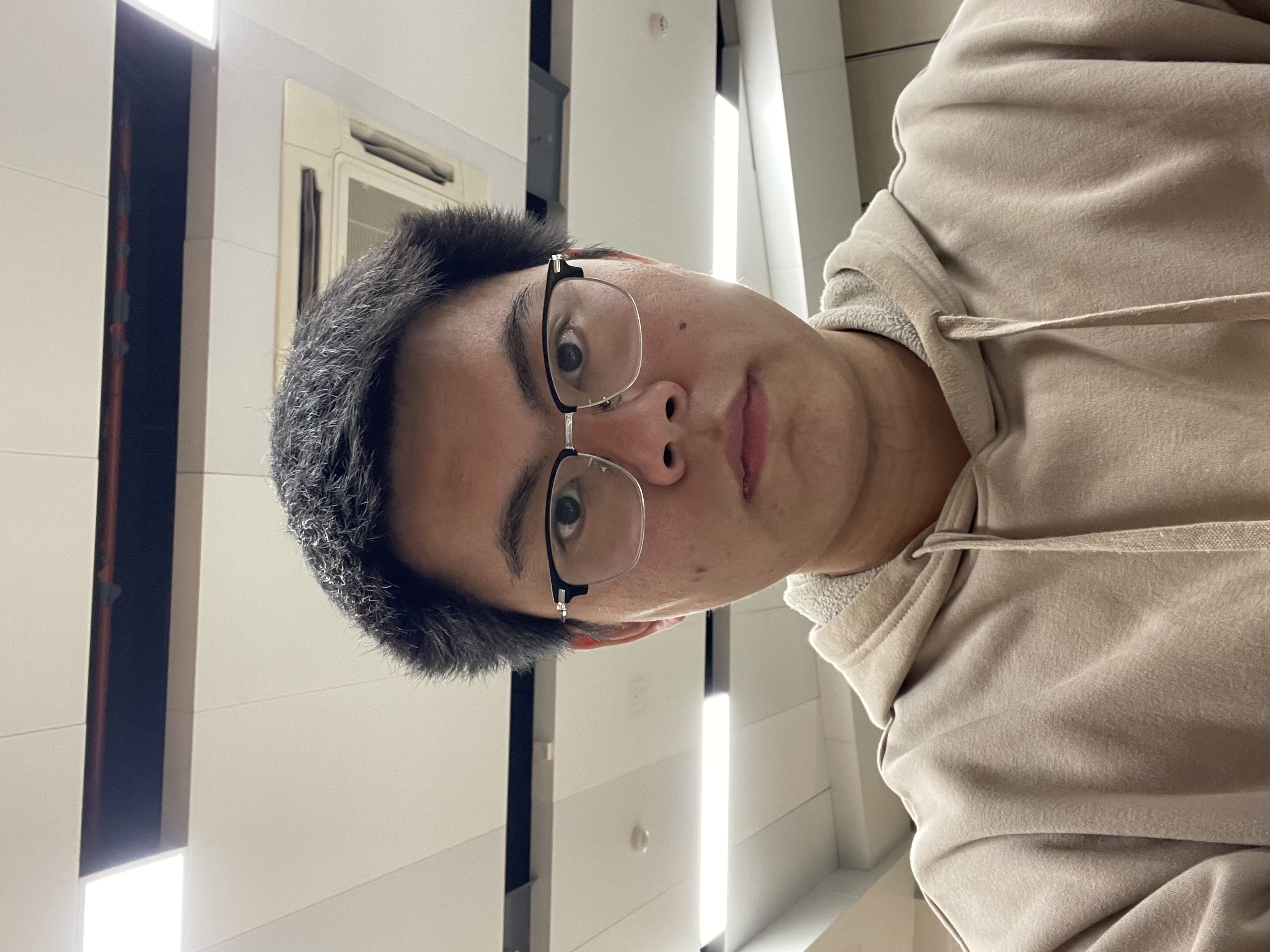 徐教员 照片