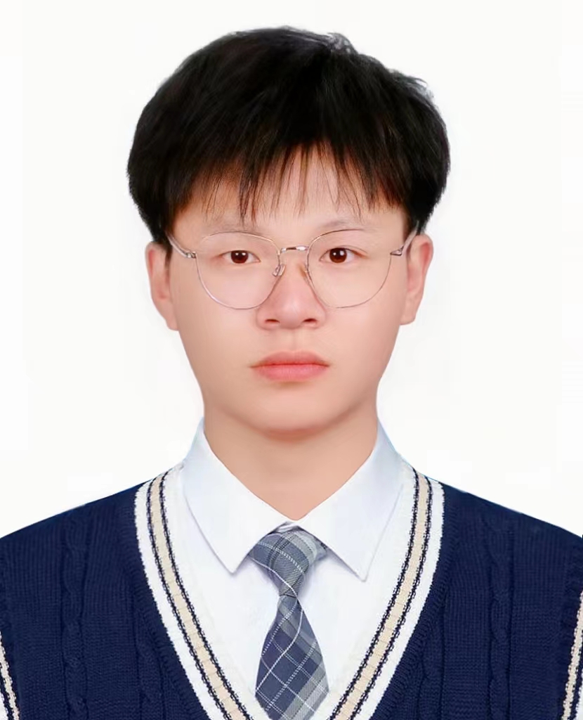 黄教员 照片