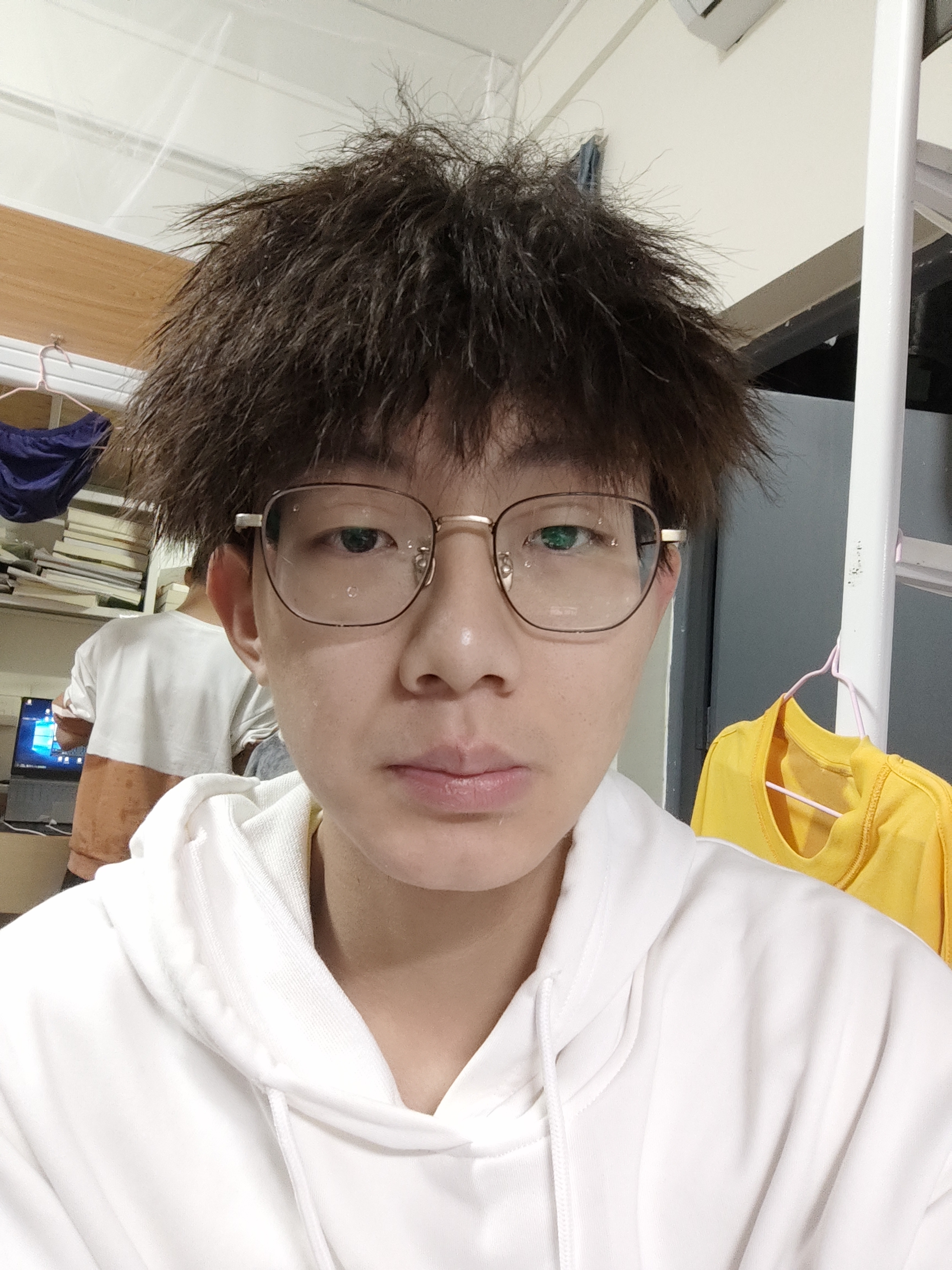 黎教员 照片