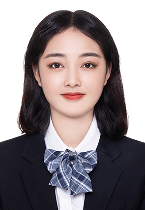 李教员 照片