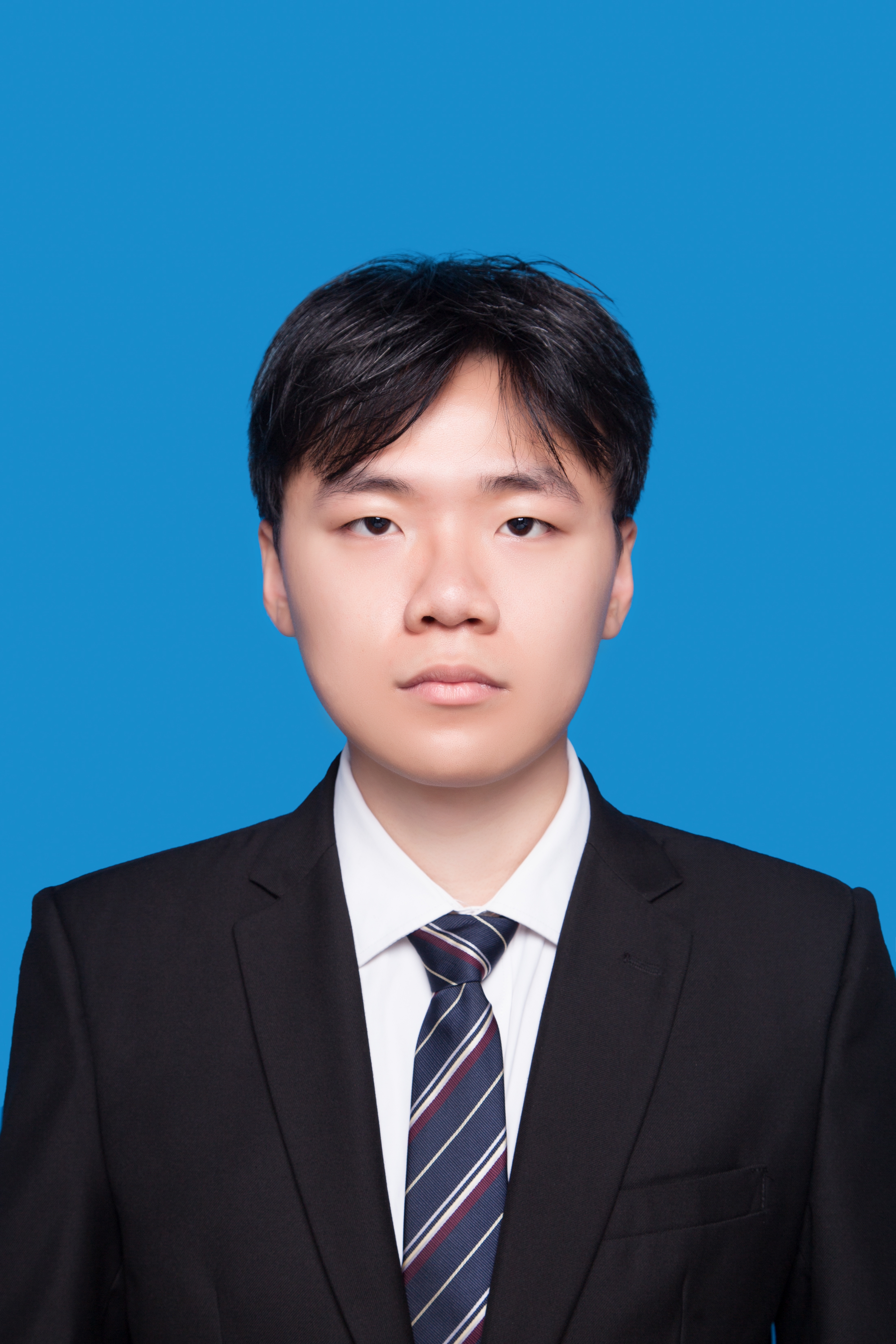 张教员 照片