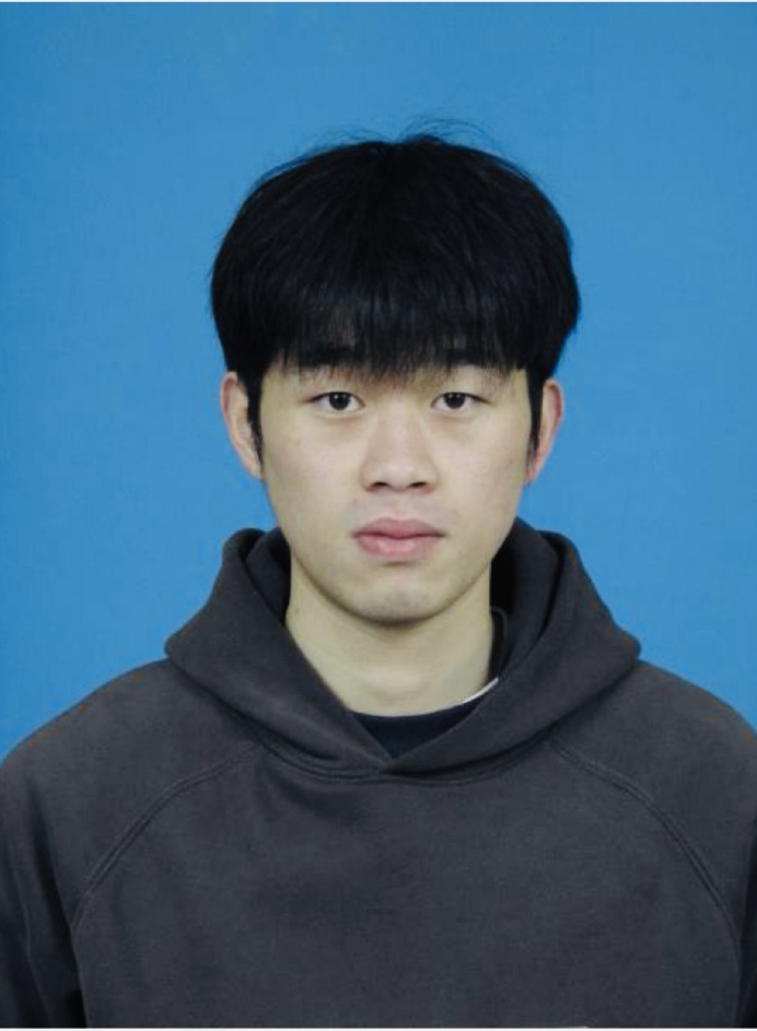 王教员 照片