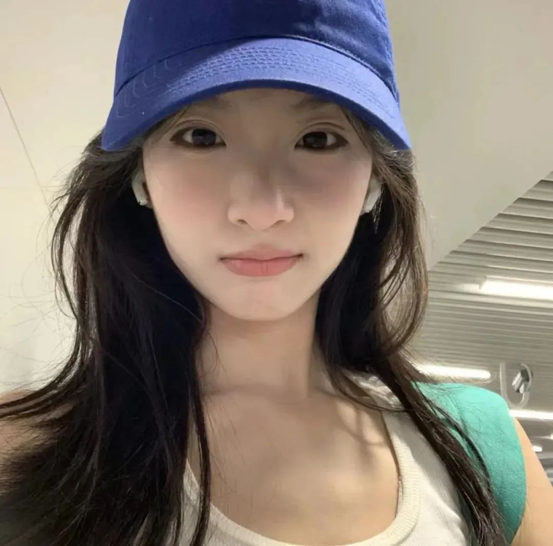刘教员 照片