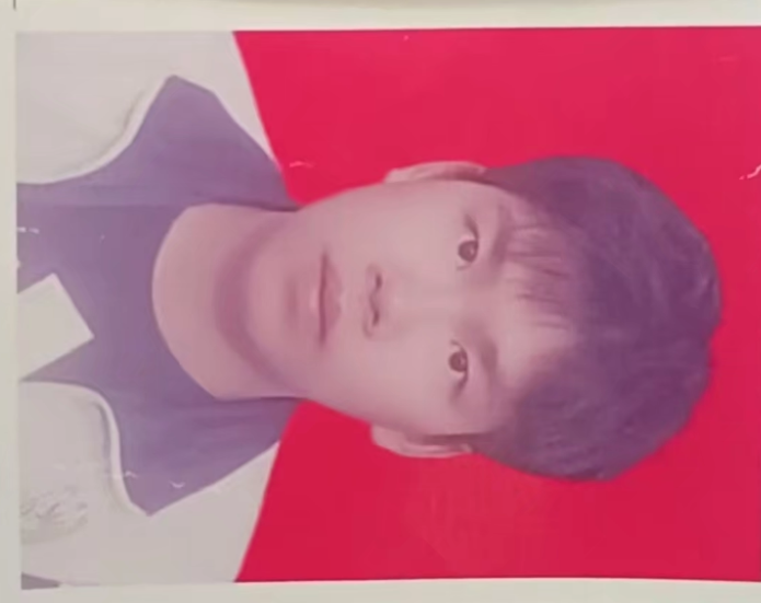 贺教员 照片