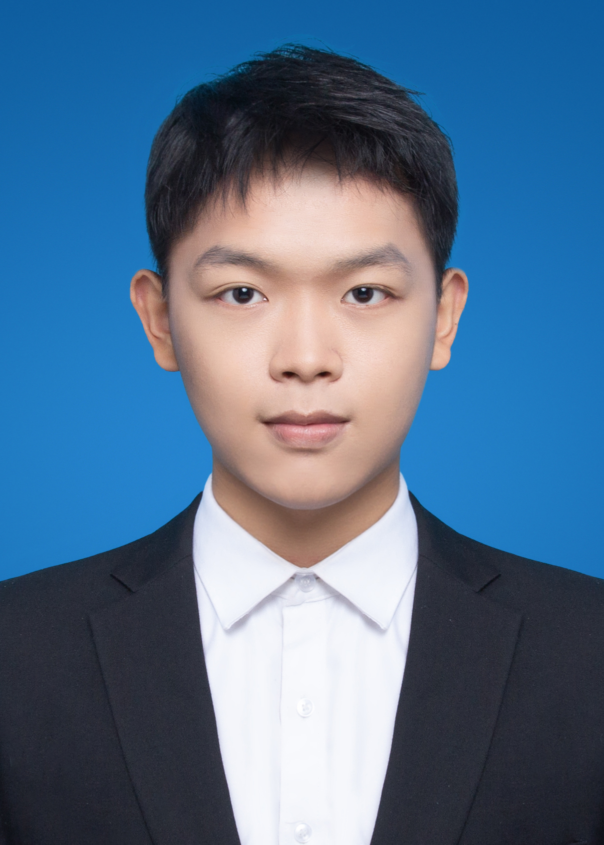 龚教员 照片