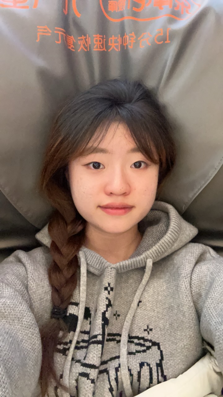 罗教员 照片