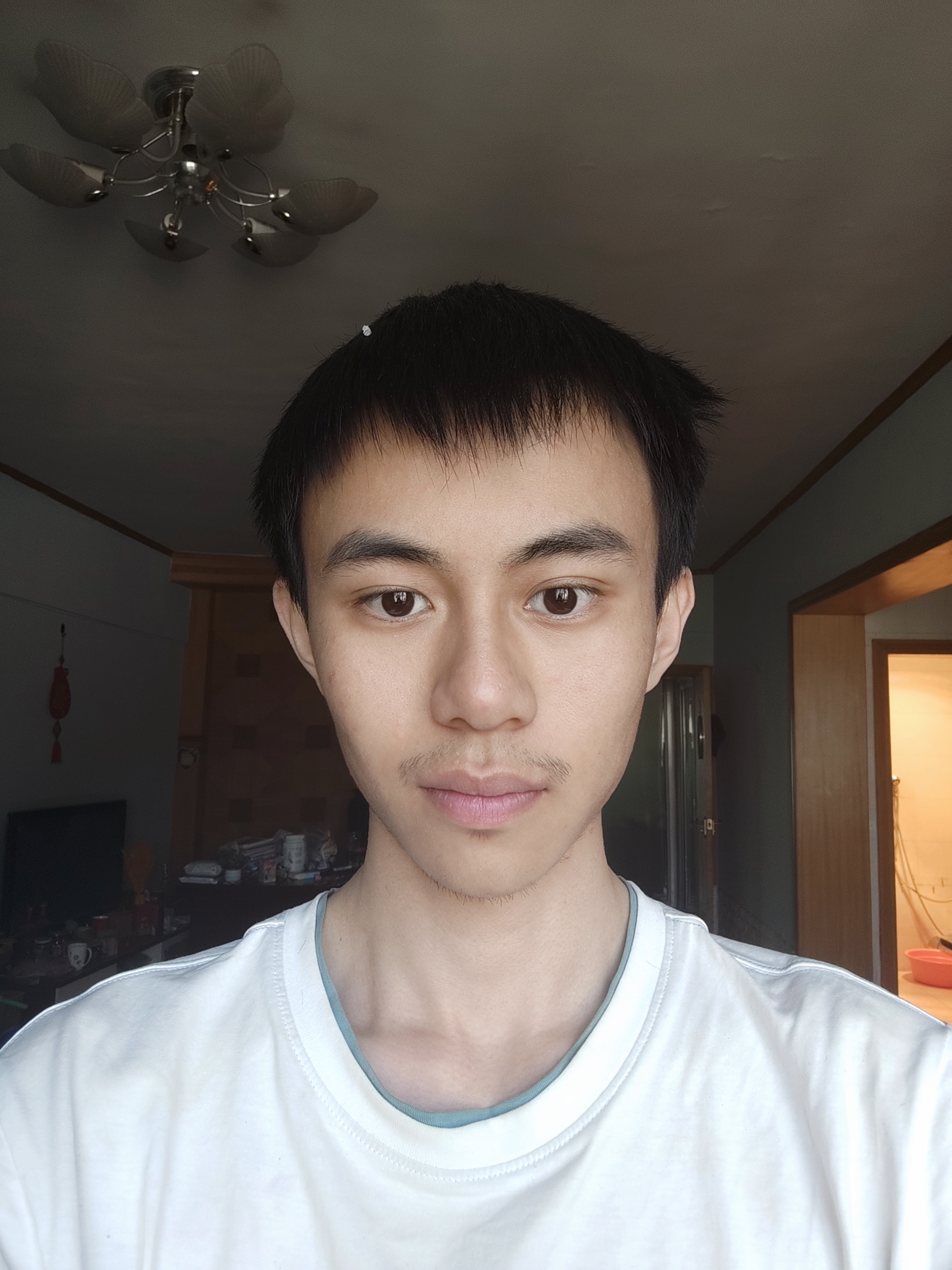 陈教员 照片