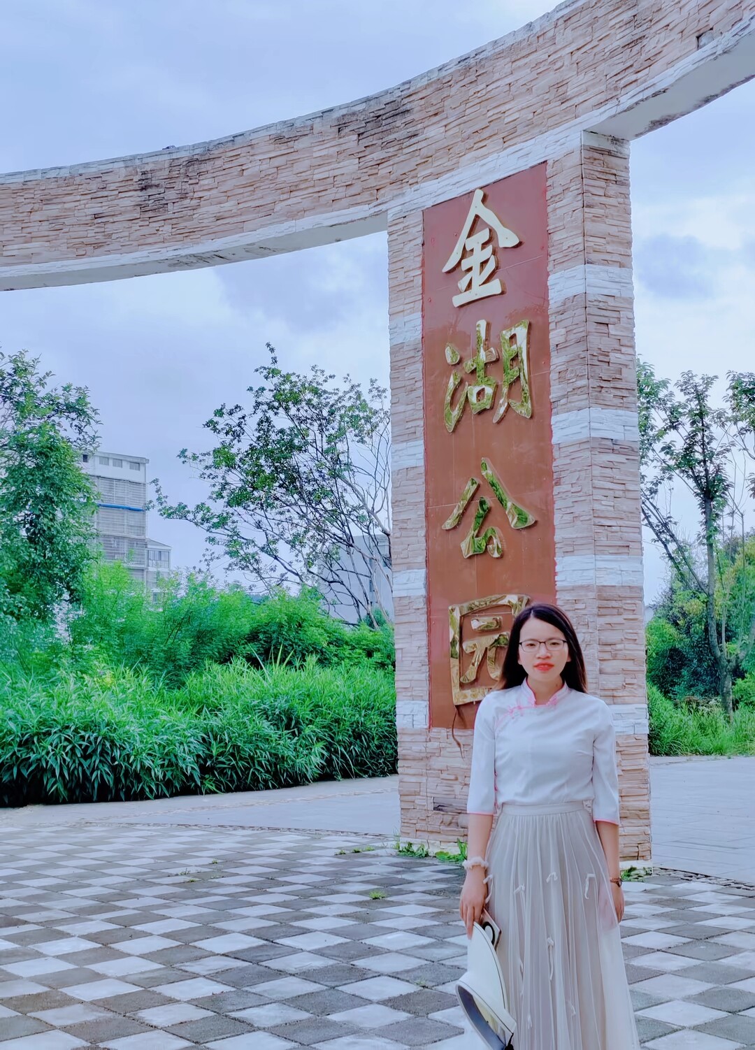 杨教员 照片