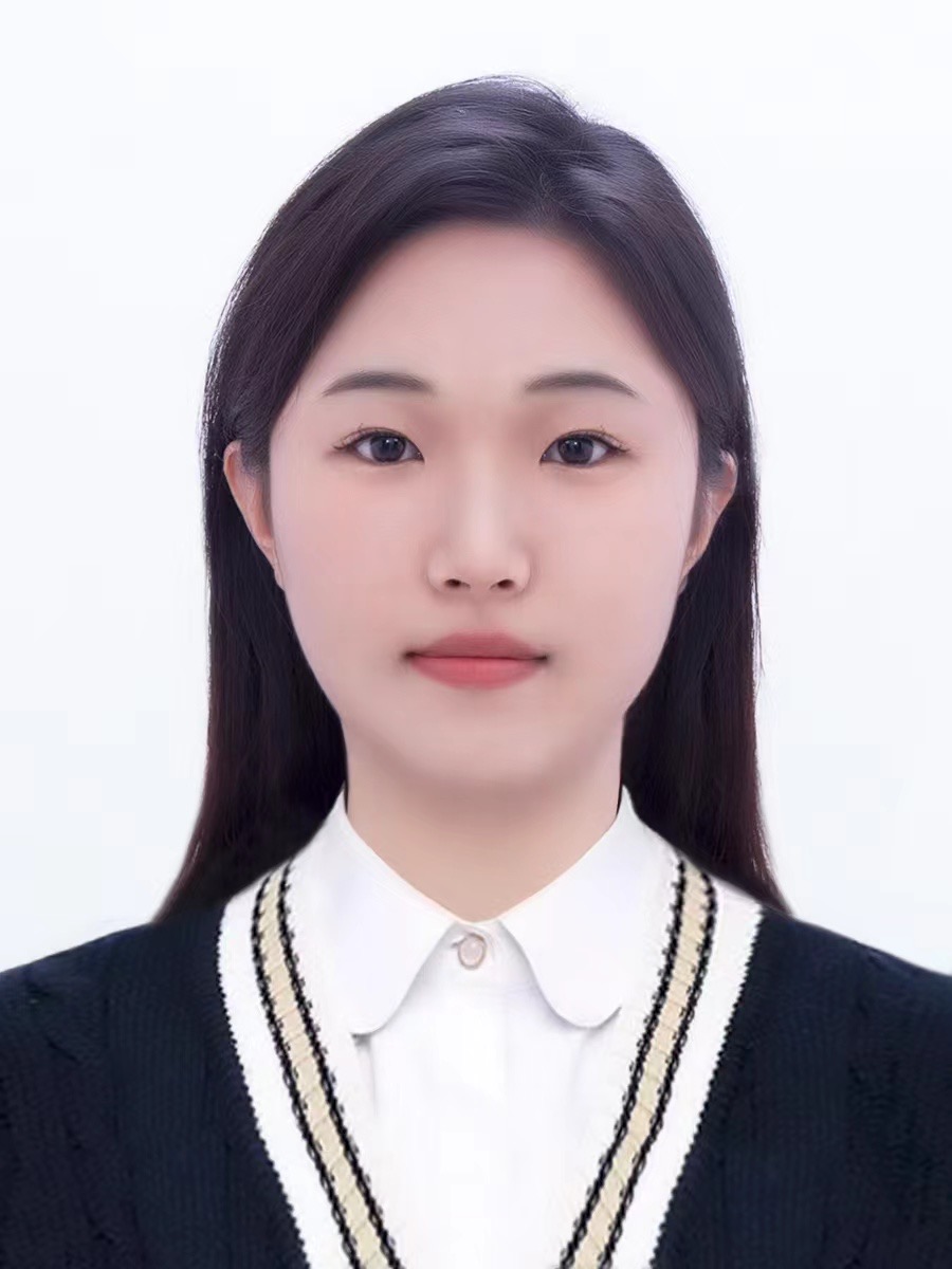 王教员 照片