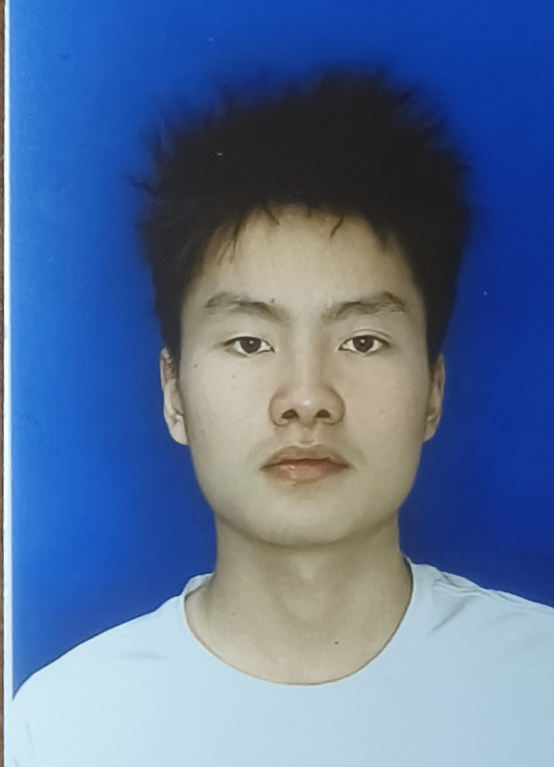 杨教员 照片