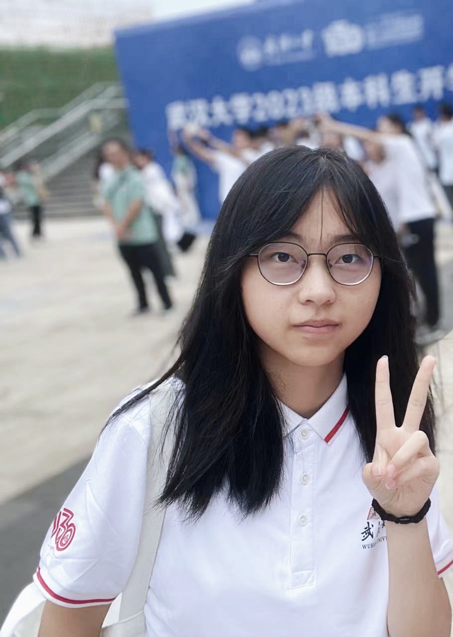 木教员 照片