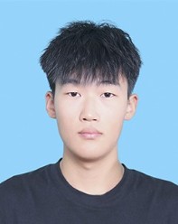 李教员 照片