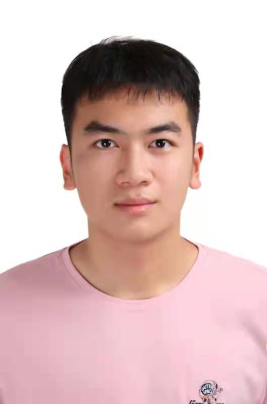 管教员 照片