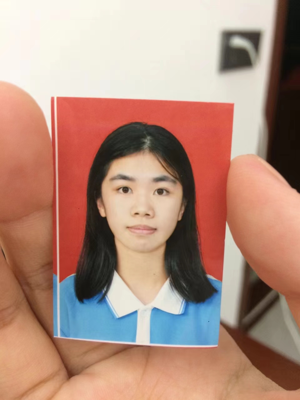 胡教员 照片