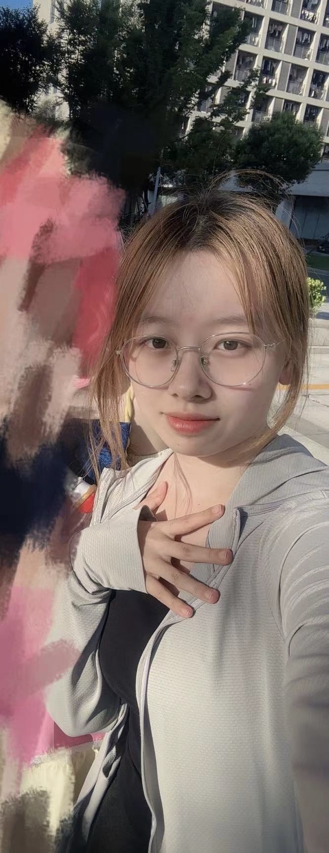 李教员 照片