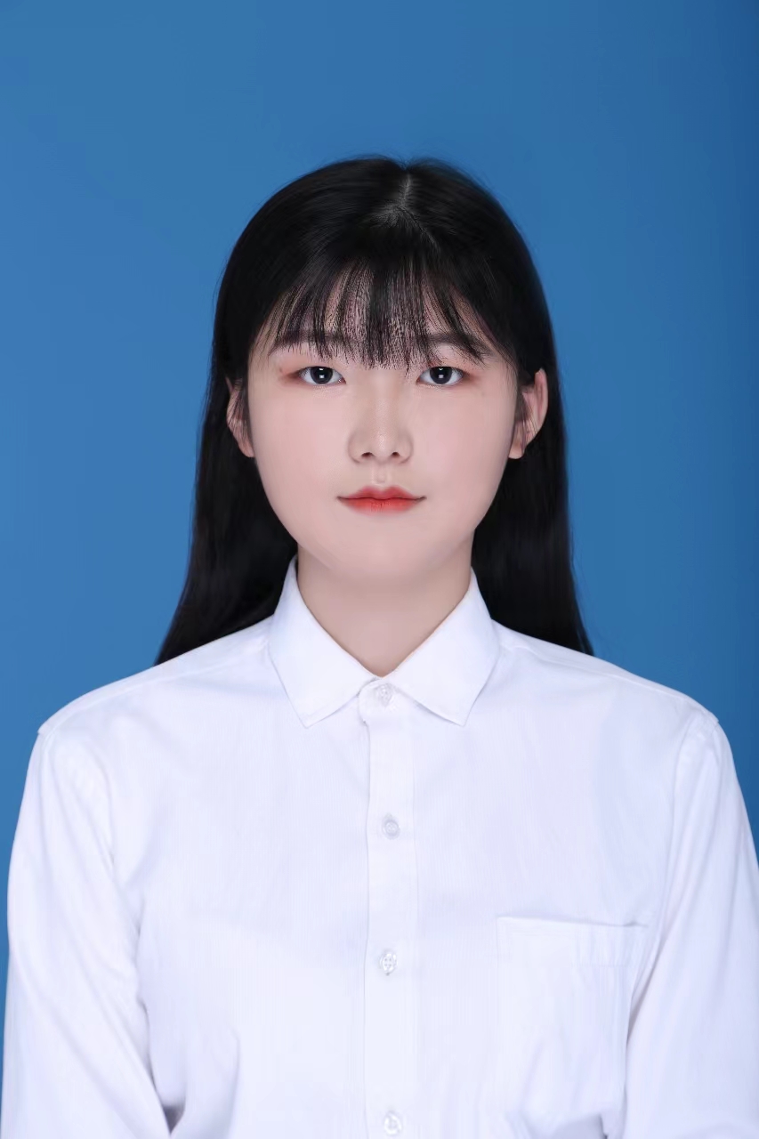 陈教员 照片