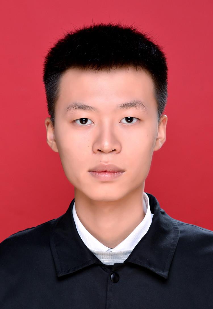 关教员 照片