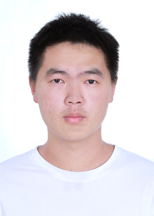 李教员 照片