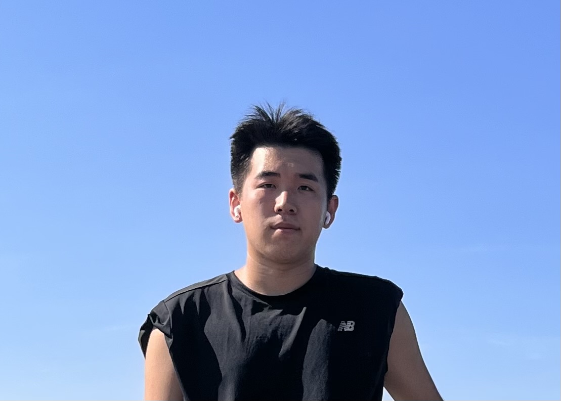 闫教员 照片