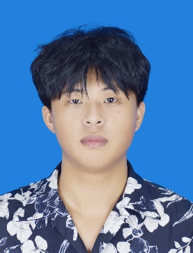 段教员 照片