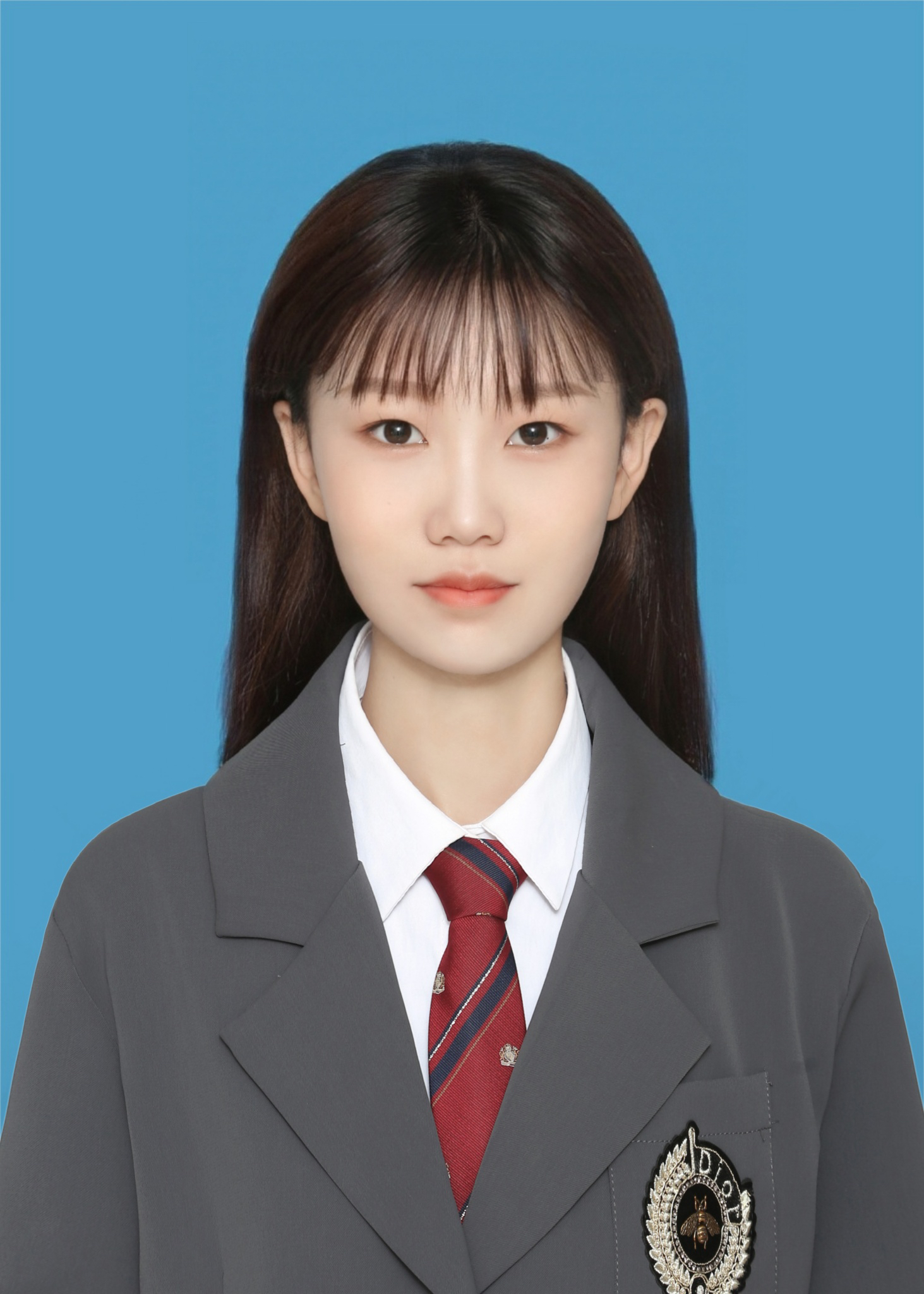 山教员 照片