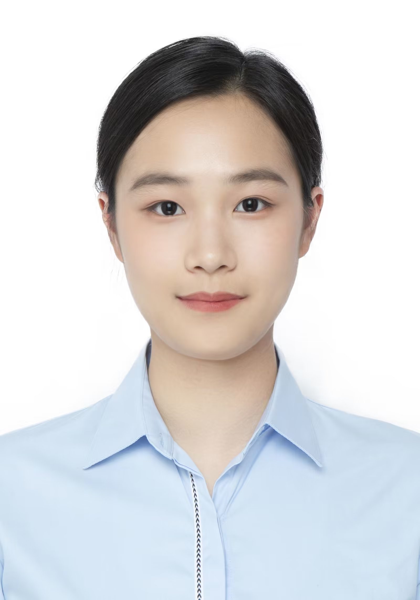 周教员 照片