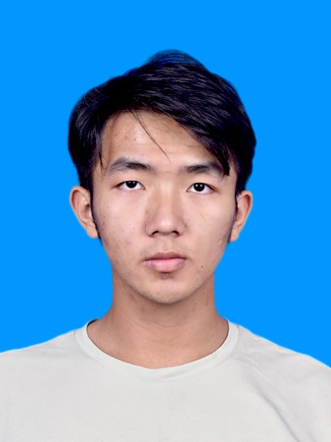 王教员 照片