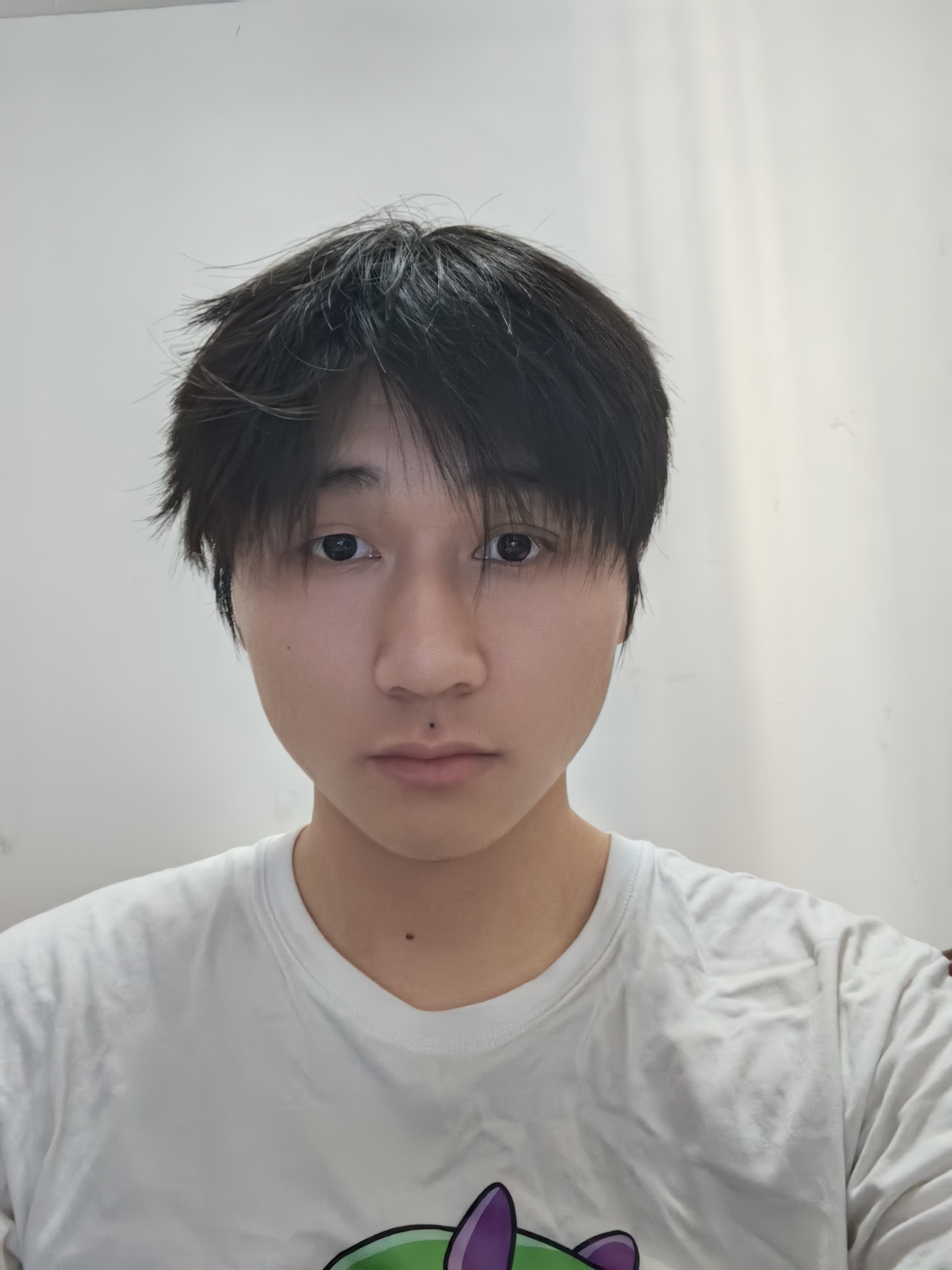 李教员 照片