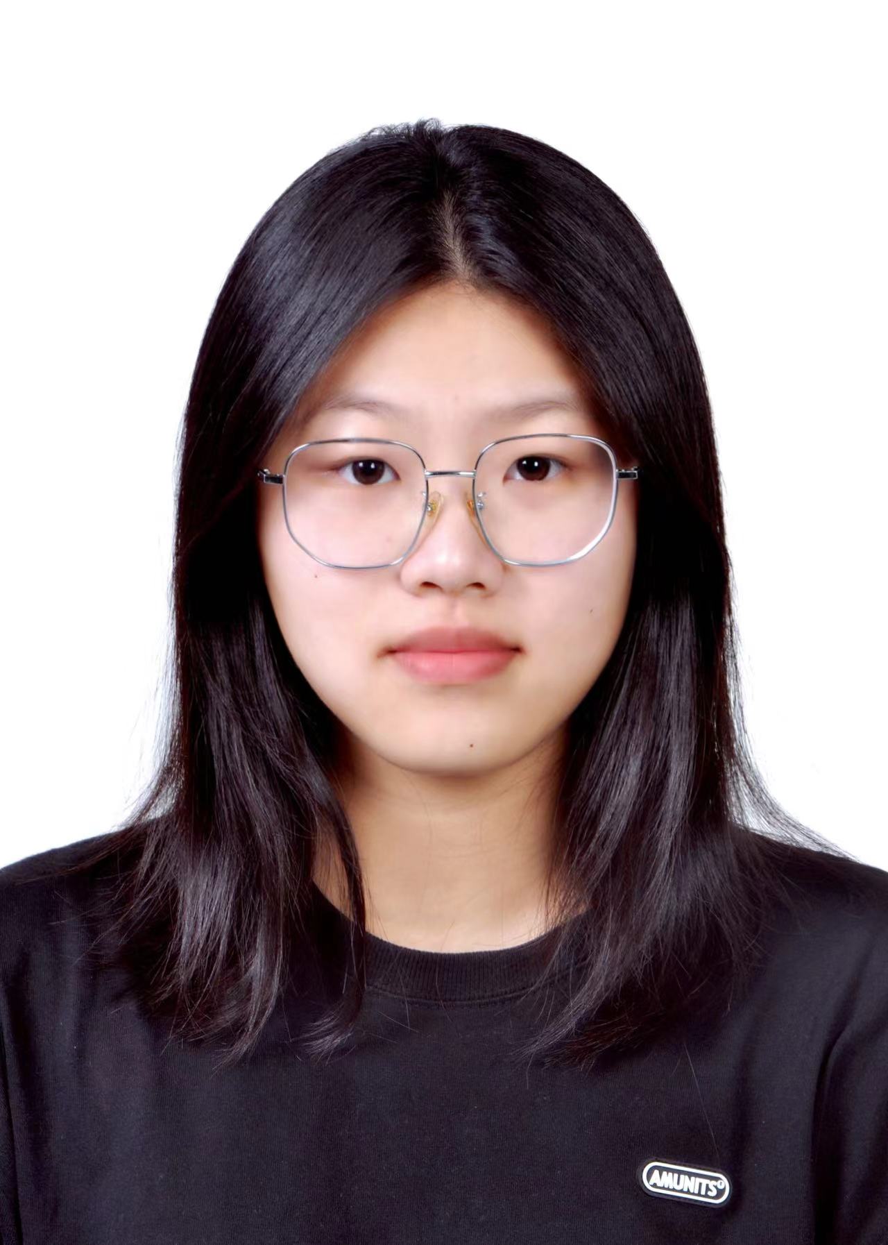 胡教员 照片
