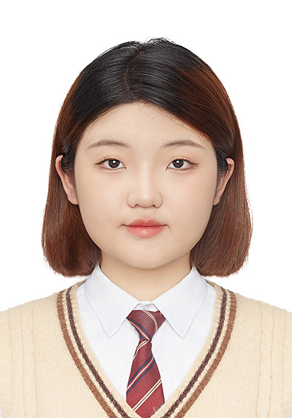 邹教员 照片