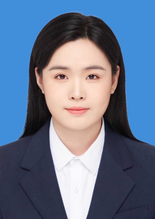 马教员 照片