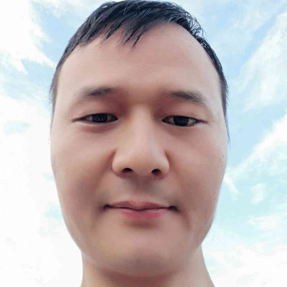 殷教员 照片