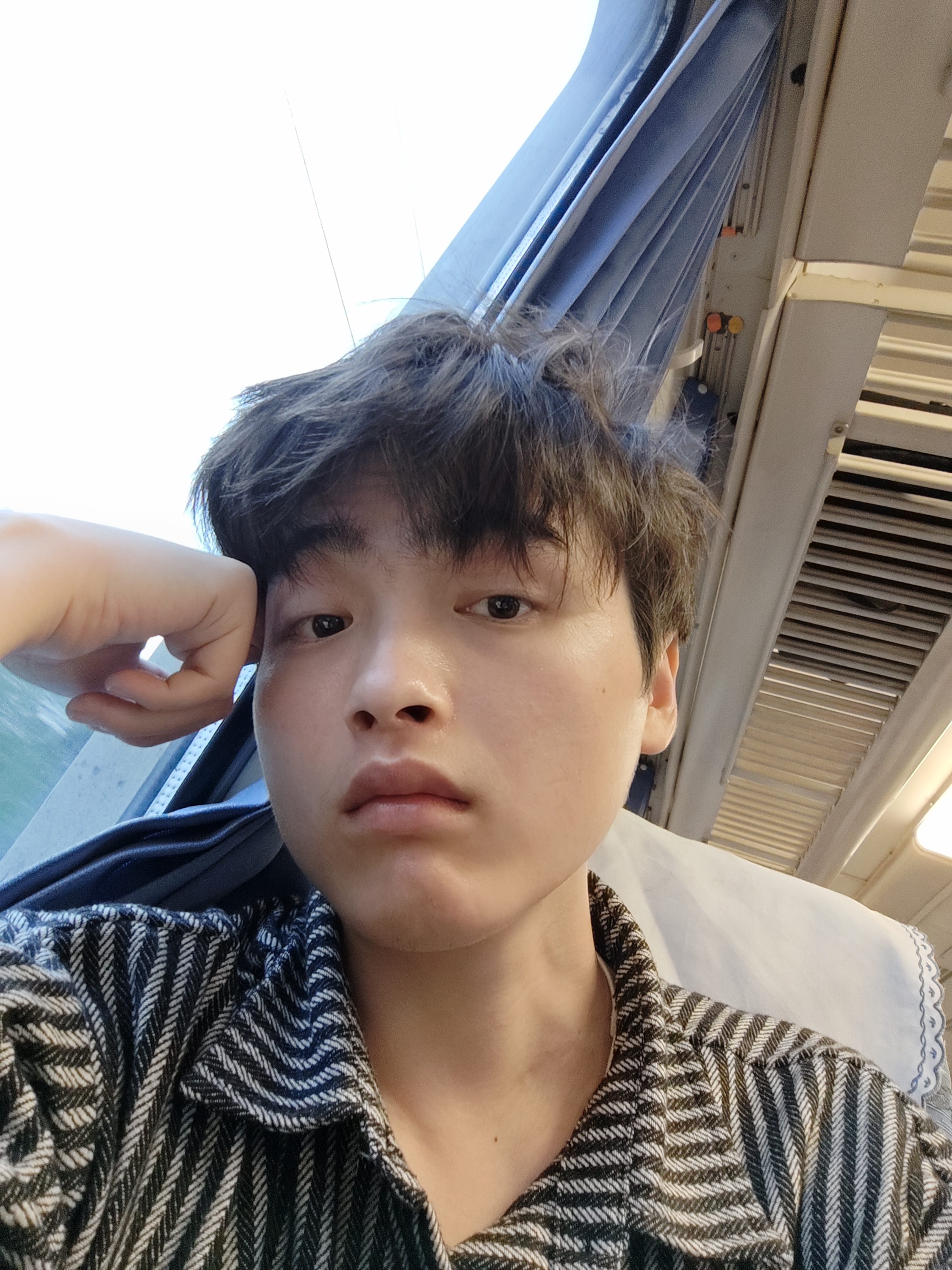 封教员 照片