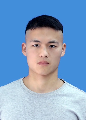 胡教员 照片