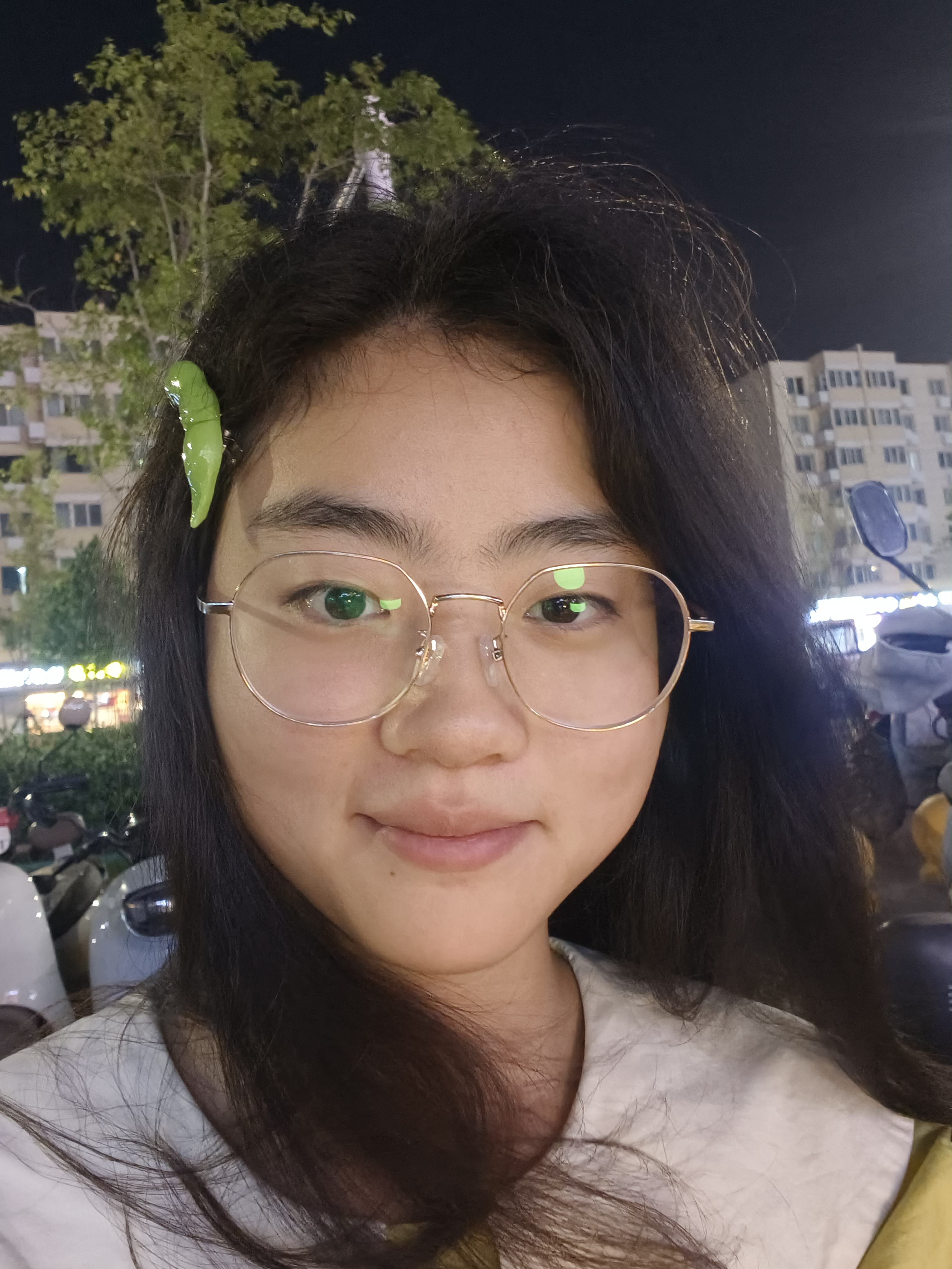 李教员 照片