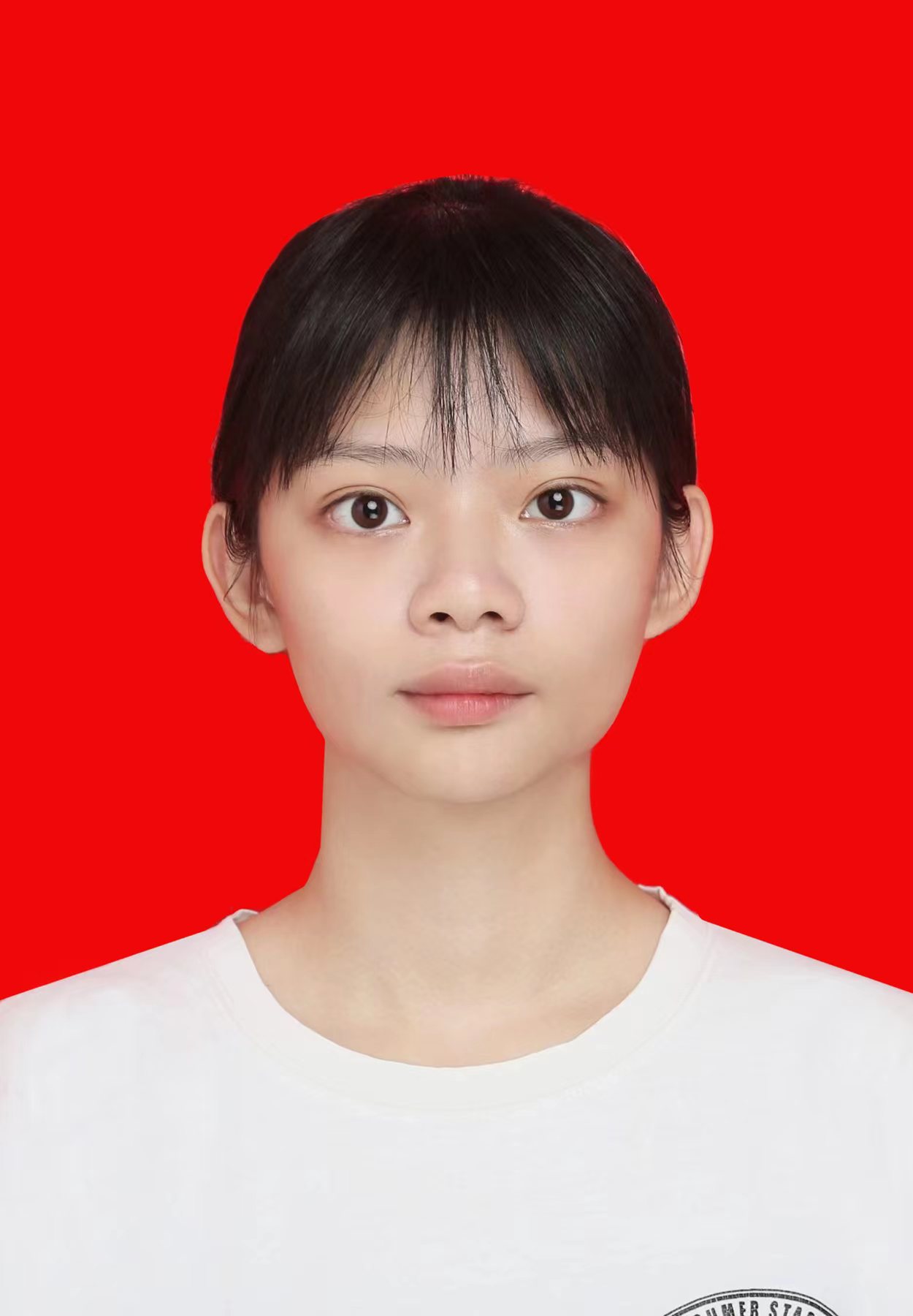 池教员 照片