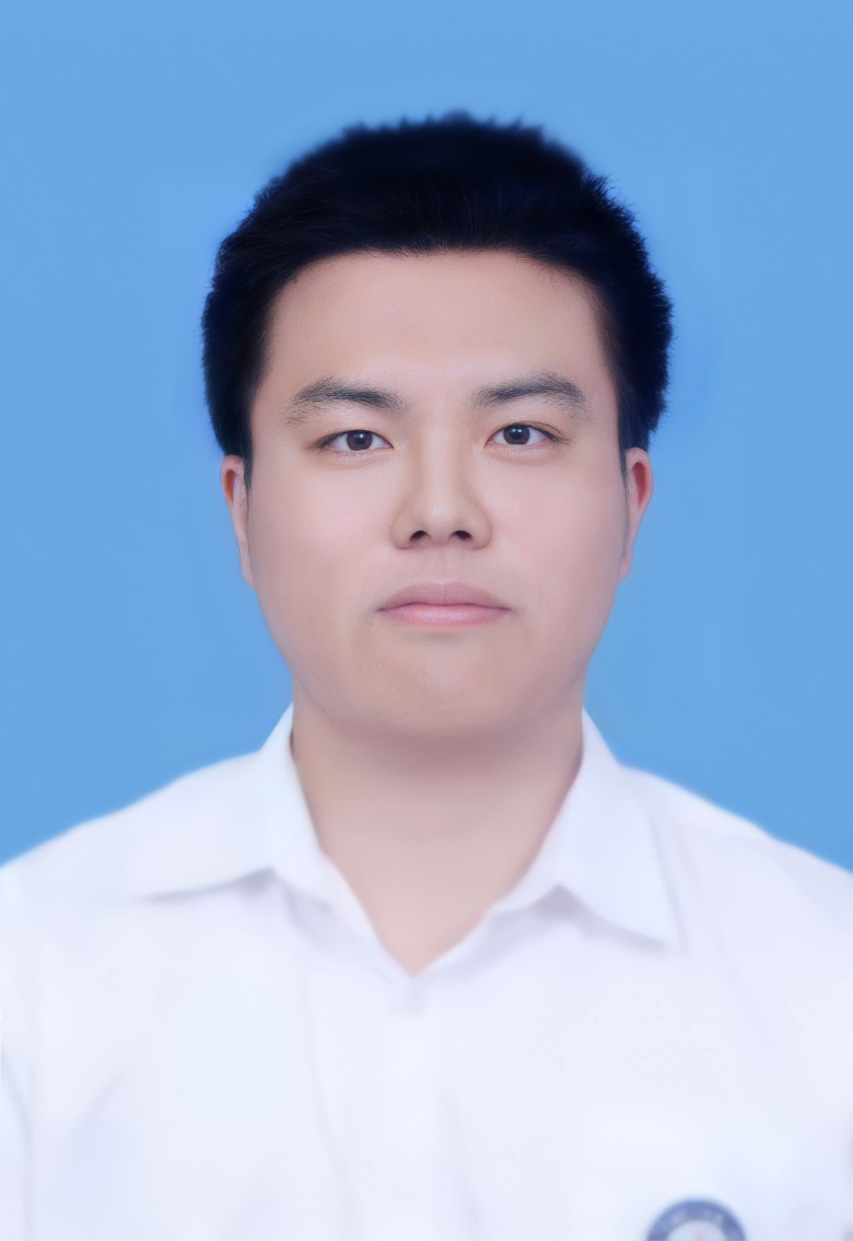 方教员 照片