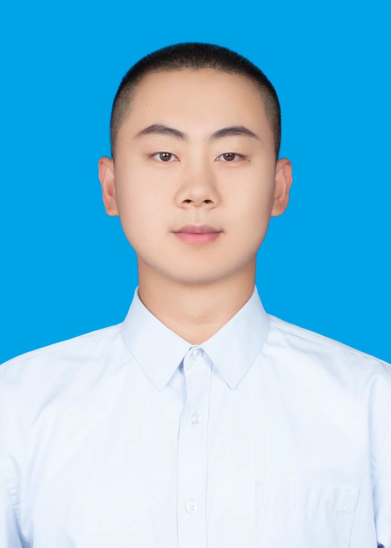 段教员 照片