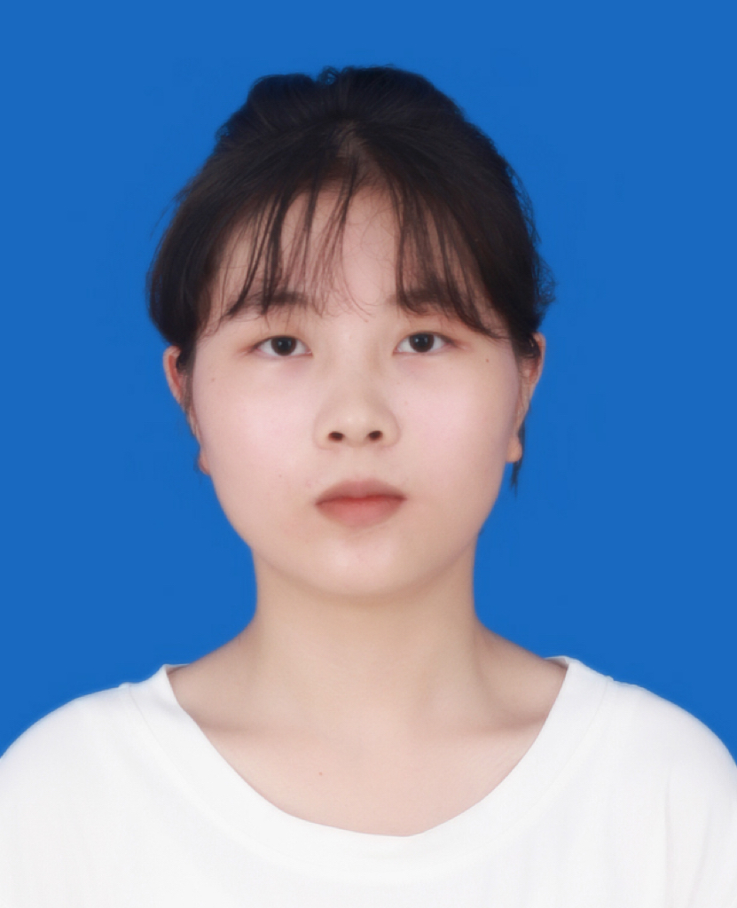 万教员 照片