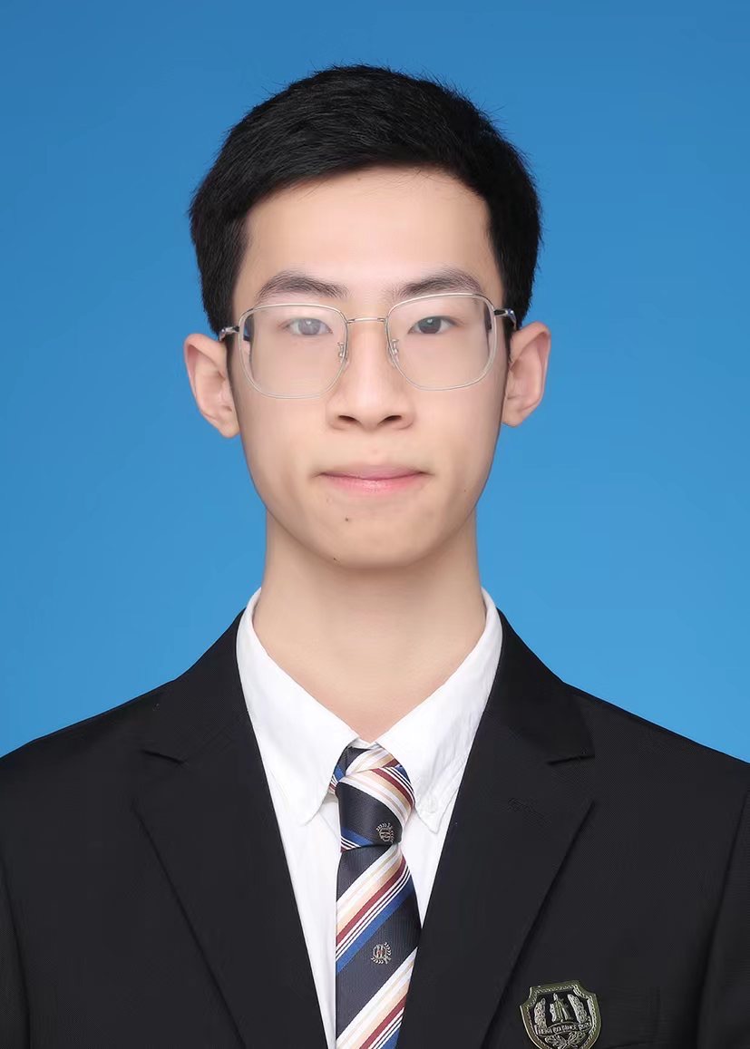 陈教员 照片