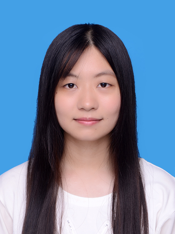 李教员 照片