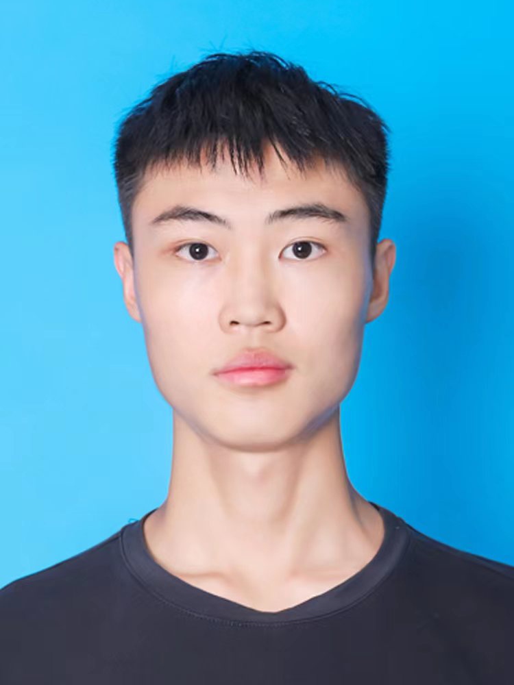 阮教员 照片