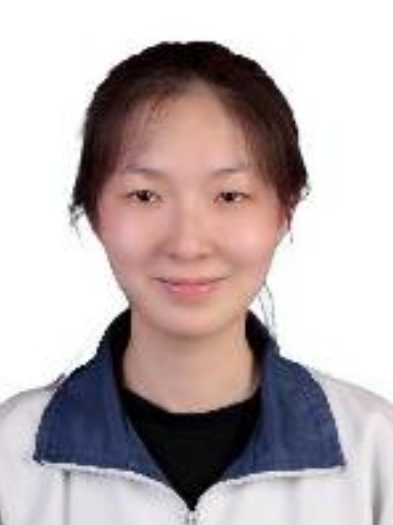 李教员 照片