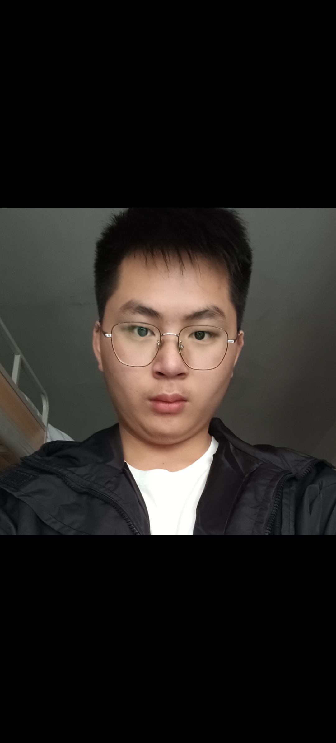张教员 照片