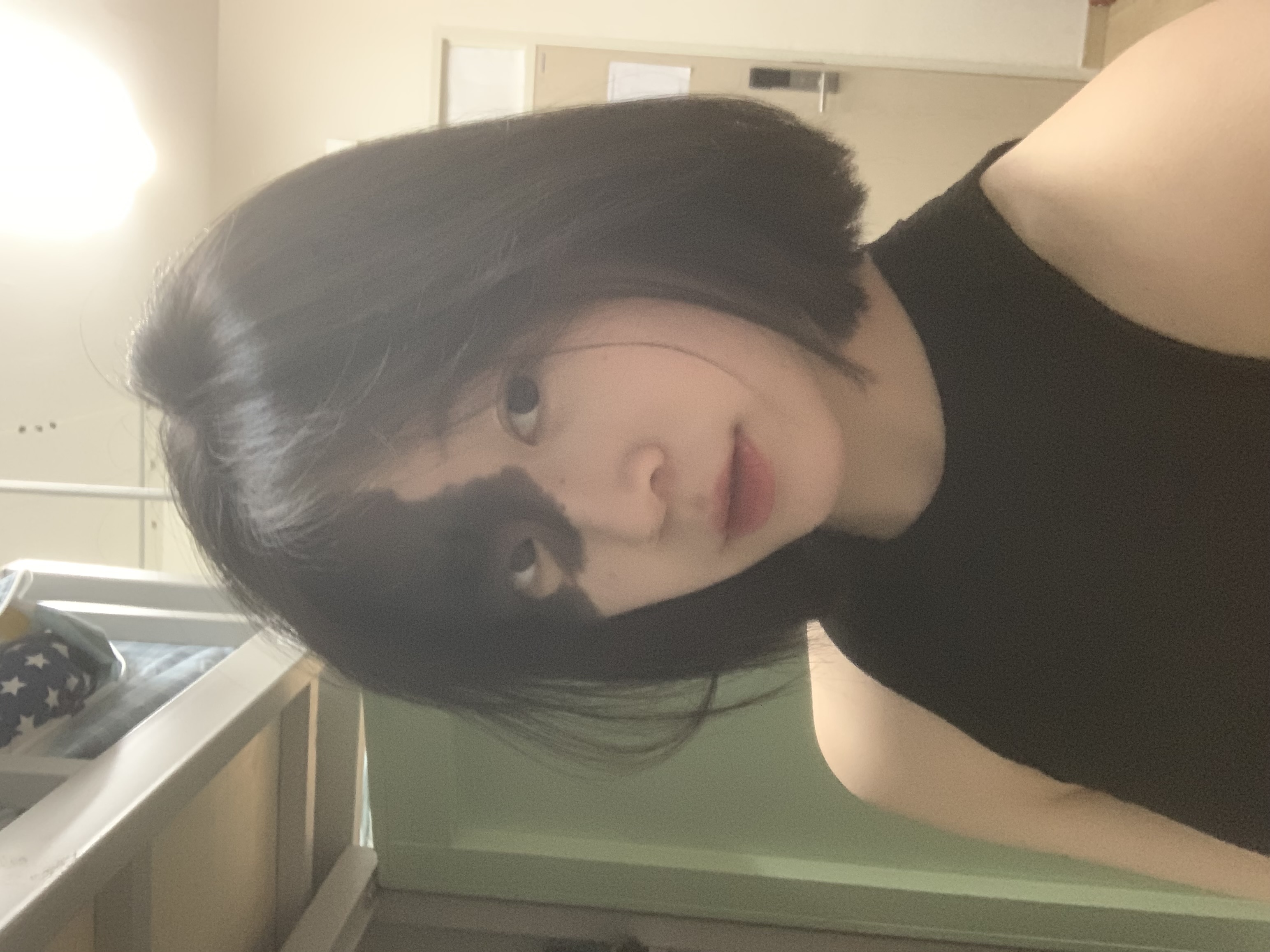 黄教员 照片
