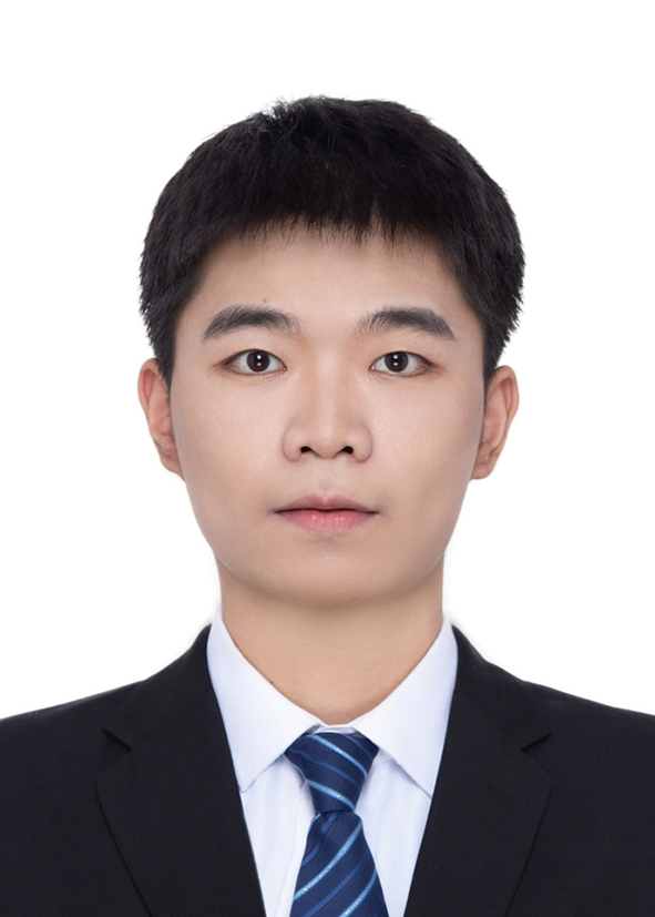 王教员 照片