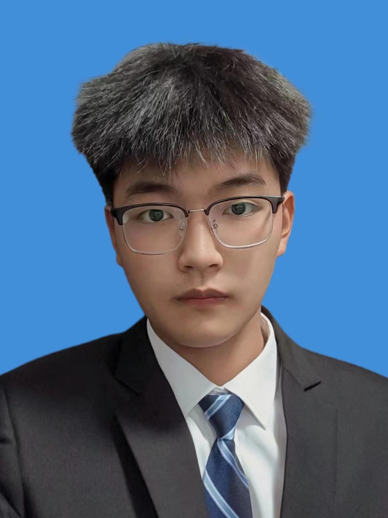 刘教员 照片