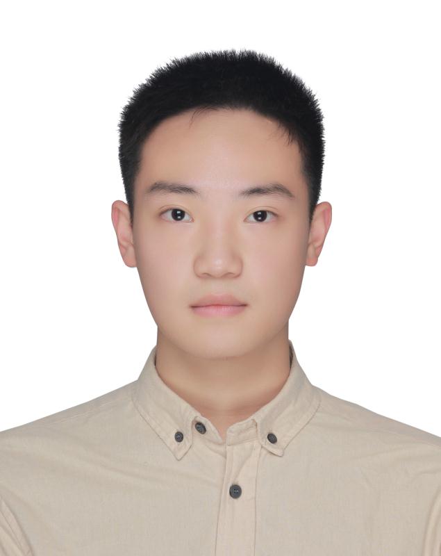 李教员 照片
